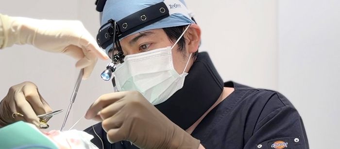 クマ取り（裏ハムラ）手術中の村山健二医師_MJクリニック札幌